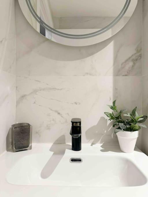 - Cabanyal Boutique Villa Valencia Bagian luar foto